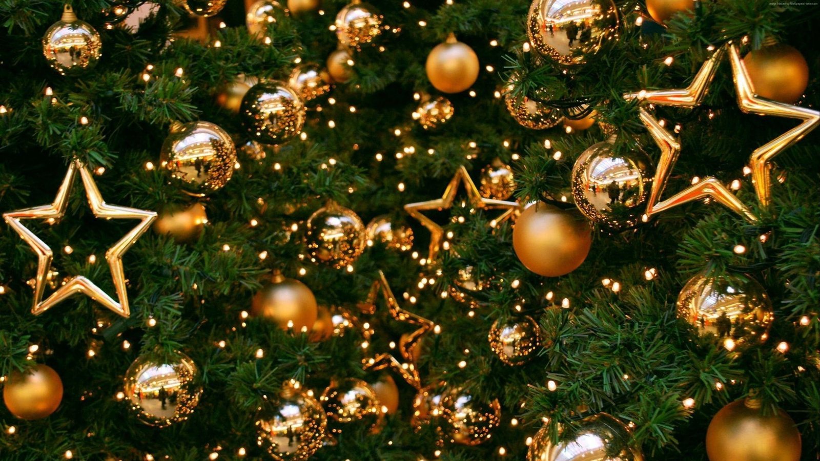 balls Christmas New Year toys decorations fir tree 2k