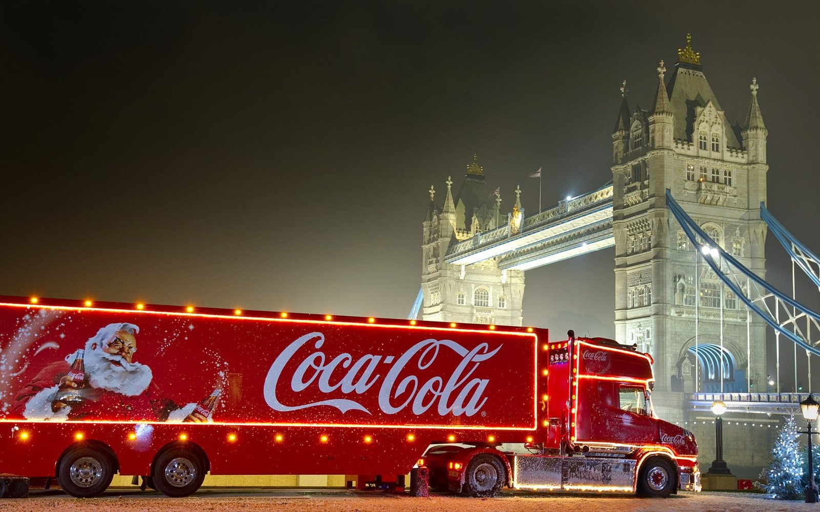Coca Cola Christmas truck coca cola freight santa claus