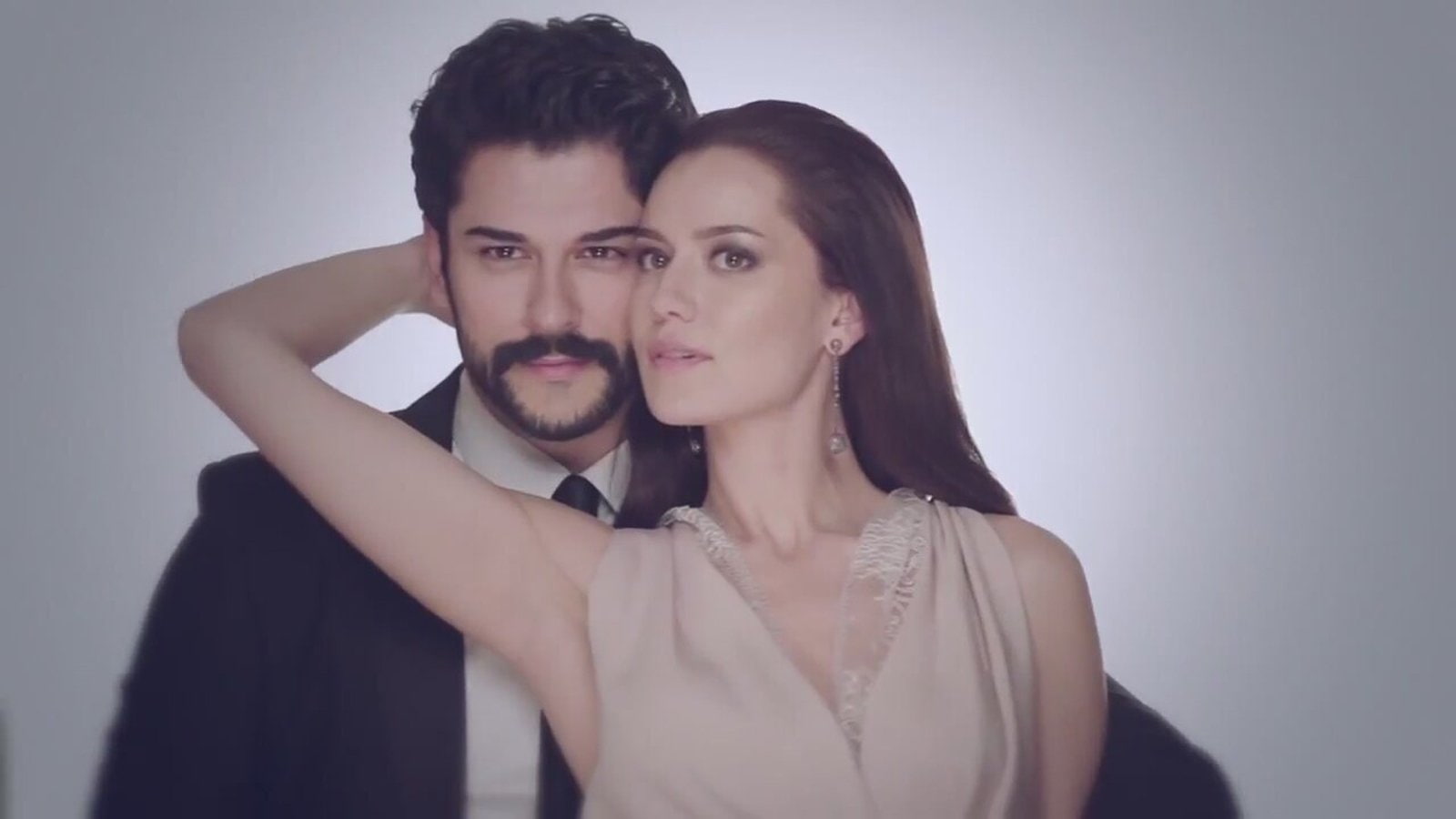 actor actress and beautiful burakozcivit couple fahriyeevcen