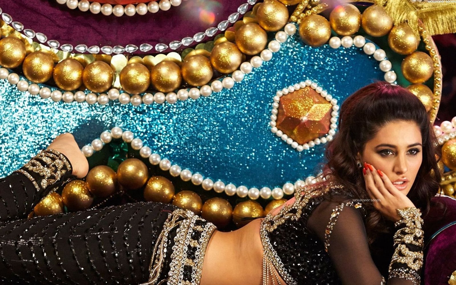 actress babe bollywood fakhri model nargis