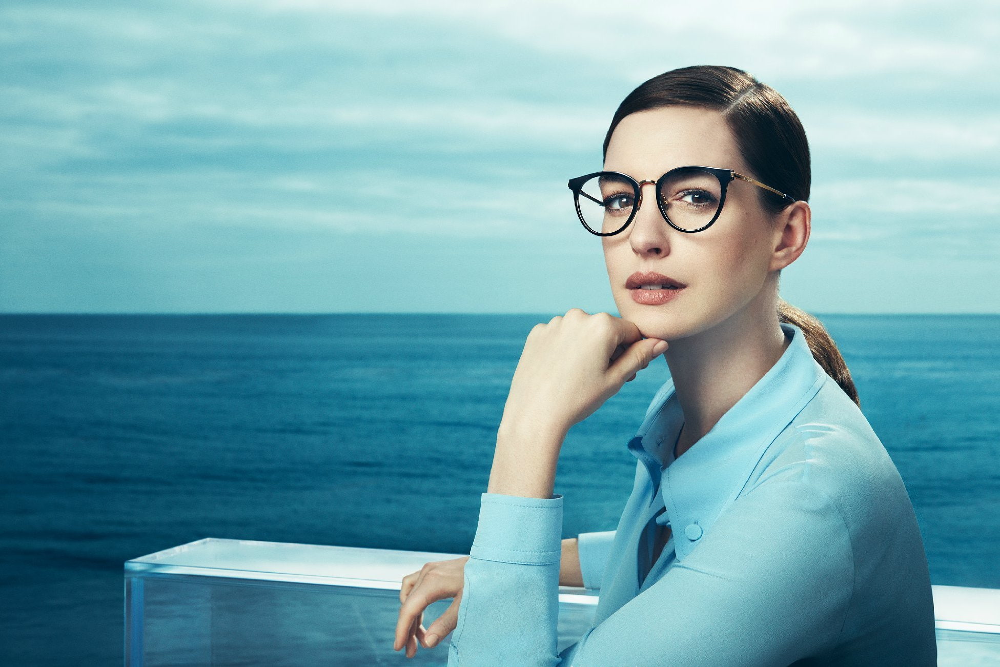 Actresses Anne Hathaway Brown Eyes Brunette Glasses