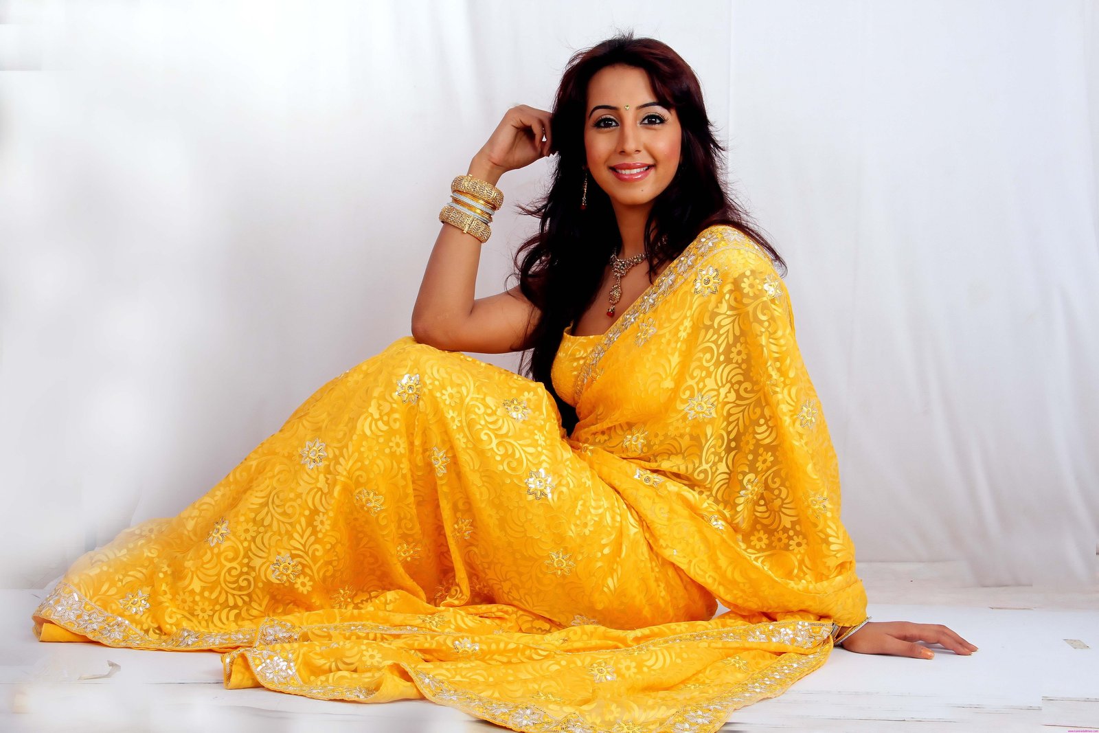 actress indian sanjana saree 2k 4k 5k
