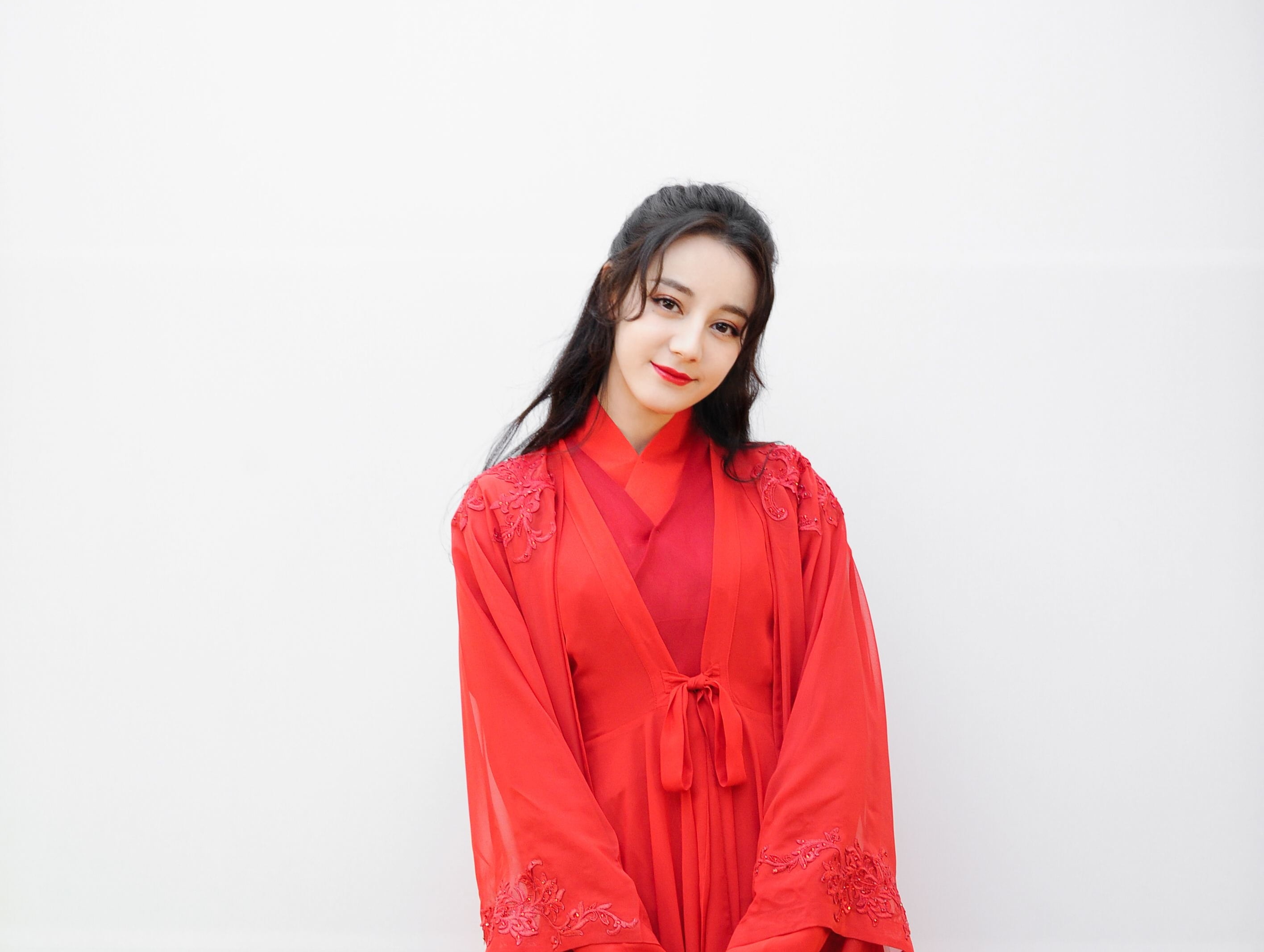 Actresses Dilraba Dilmurat Black Hair Chinese Lipstick 2k