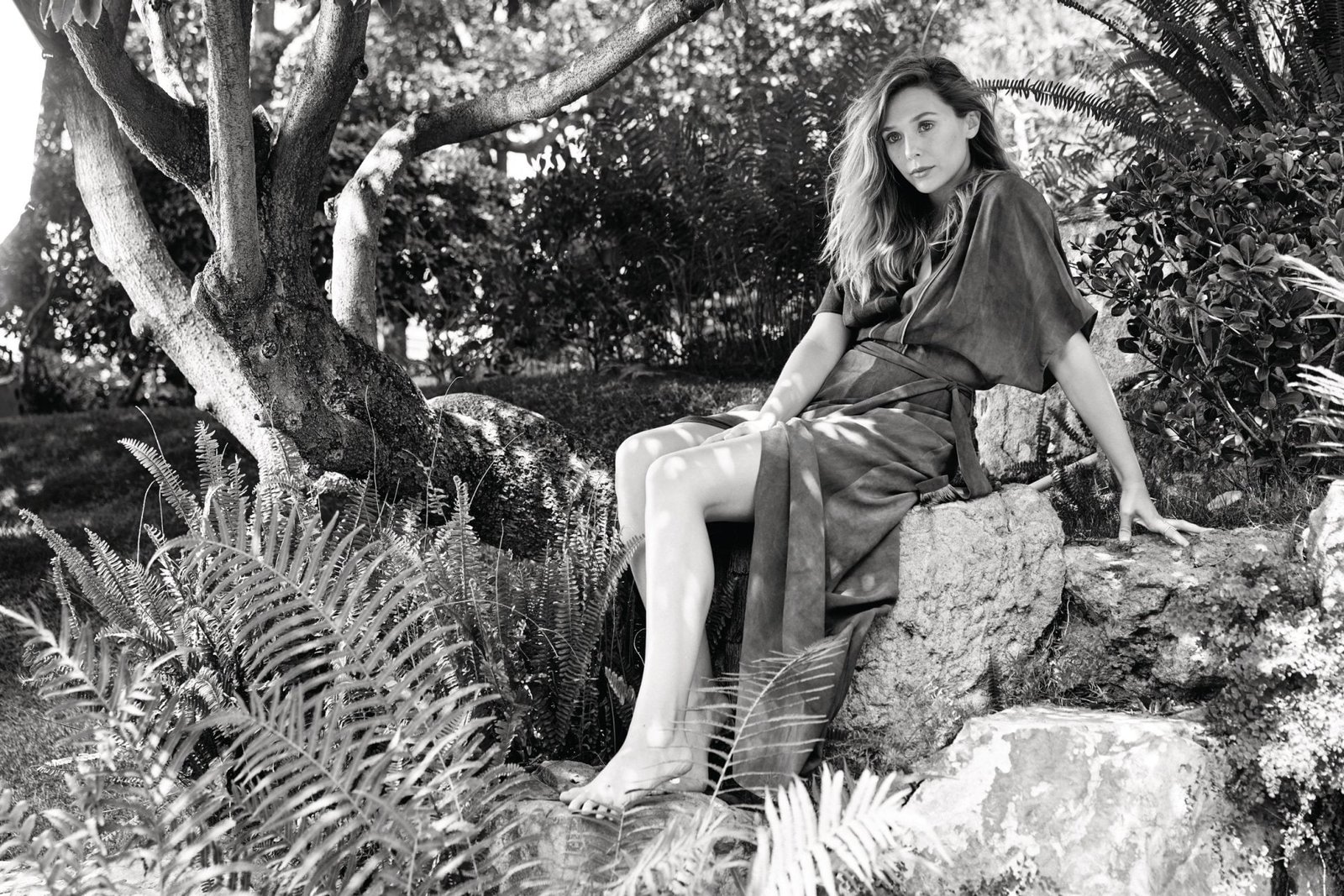 Actresses Elizabeth Olsen Black amp; White Monochrome