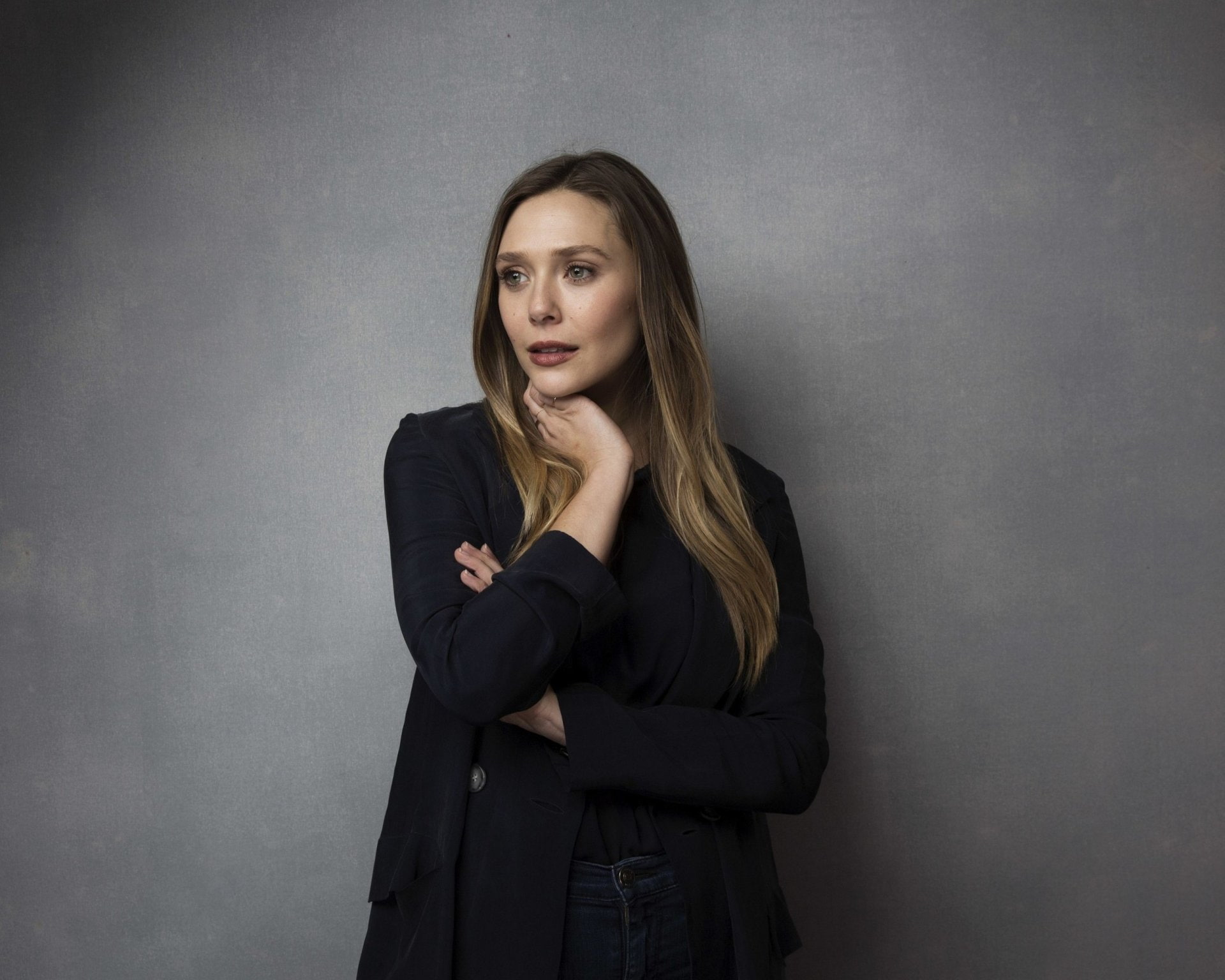 Actresses Elizabeth Olsen