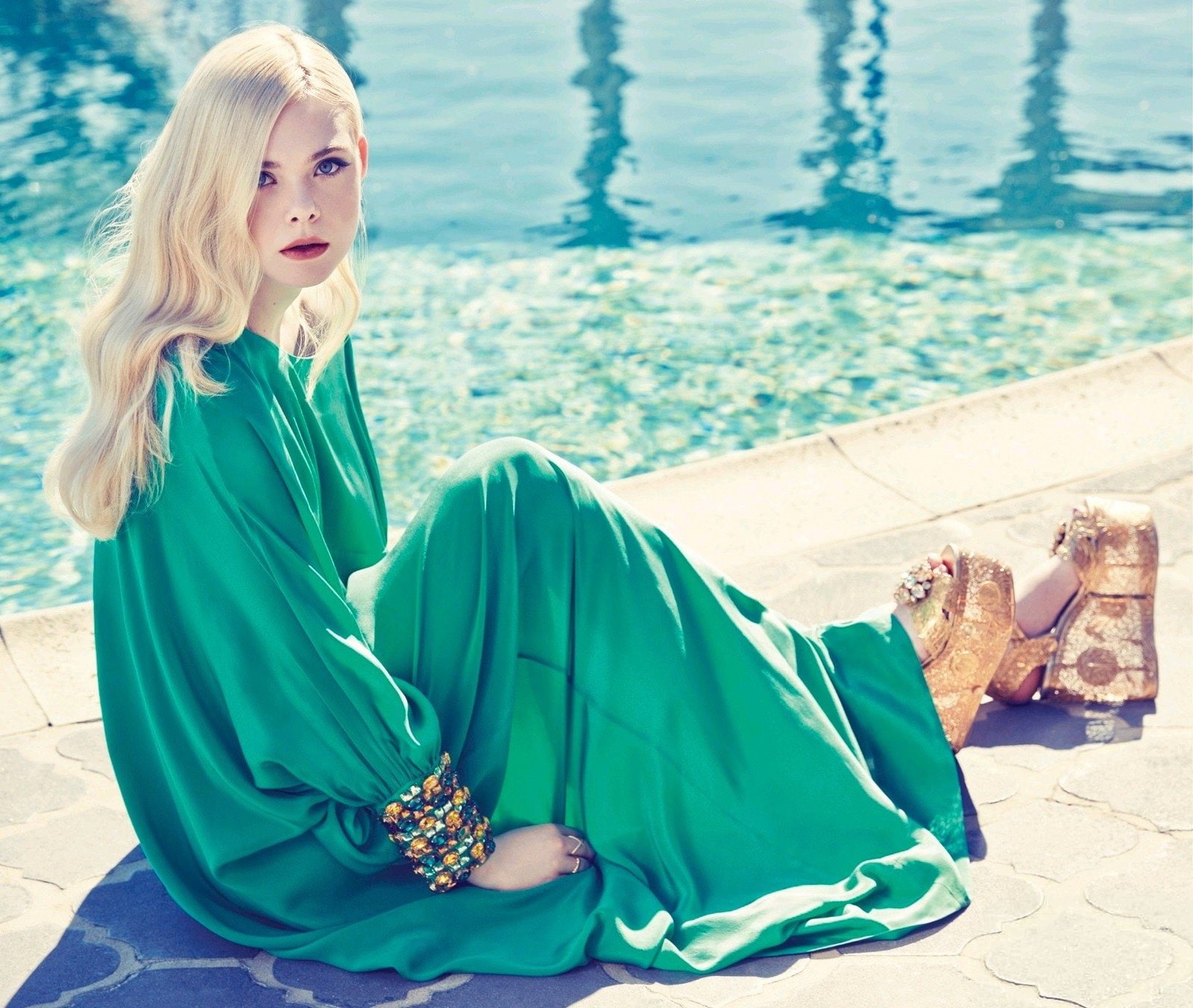 Actresses Elle Fanning