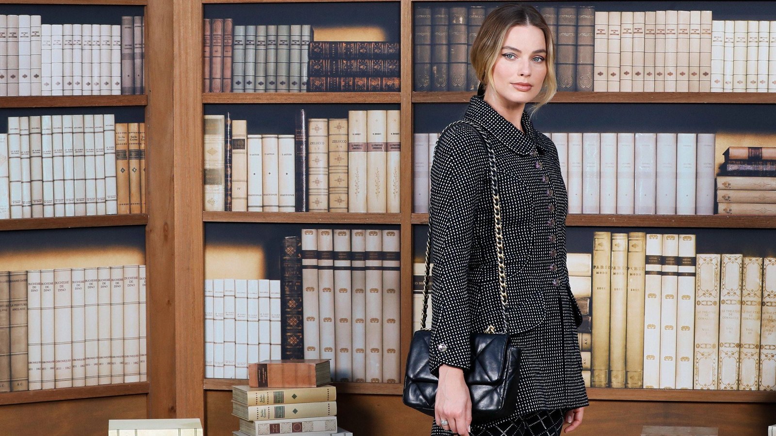 Actresses Margot Robbie Australian Blonde Handbag 2k