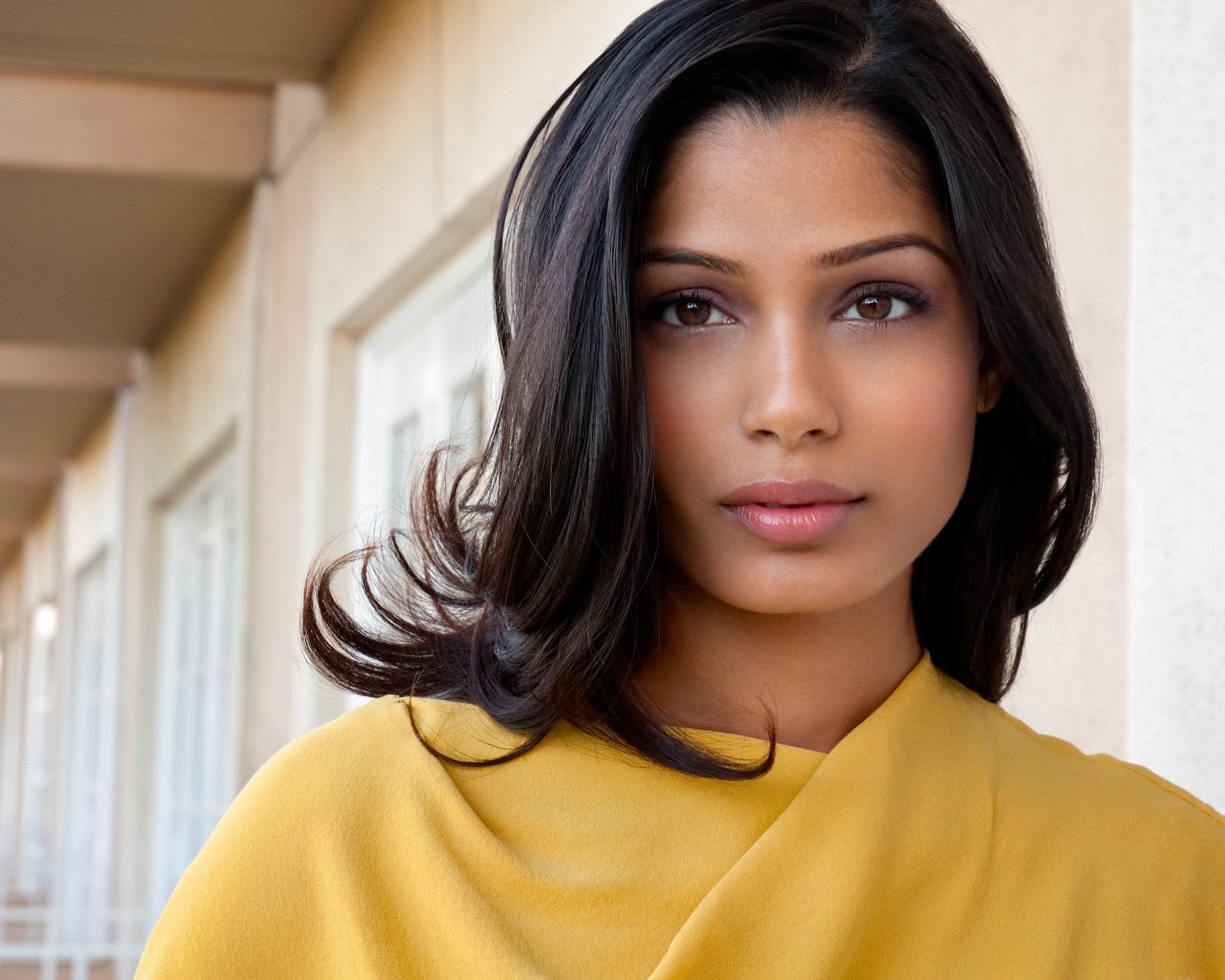 Actresses Freida Pinto Brown Eyes Brunette Face Indian