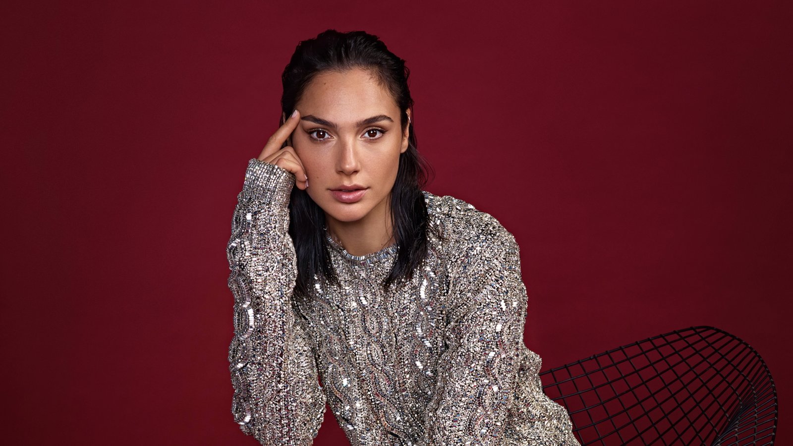 Actresses Gal Gadot Black Hair Brown Eyes Israeli Sitting 2k 4k 5k