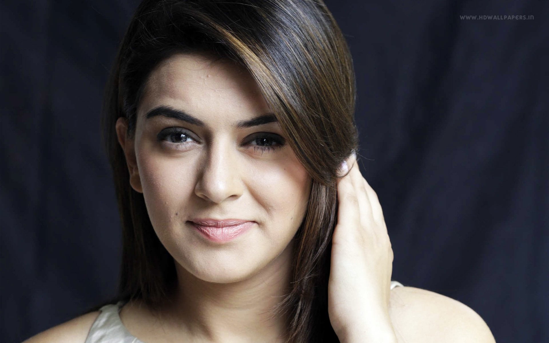 Actresses Hansika Motwani portrait headshot looking at camera