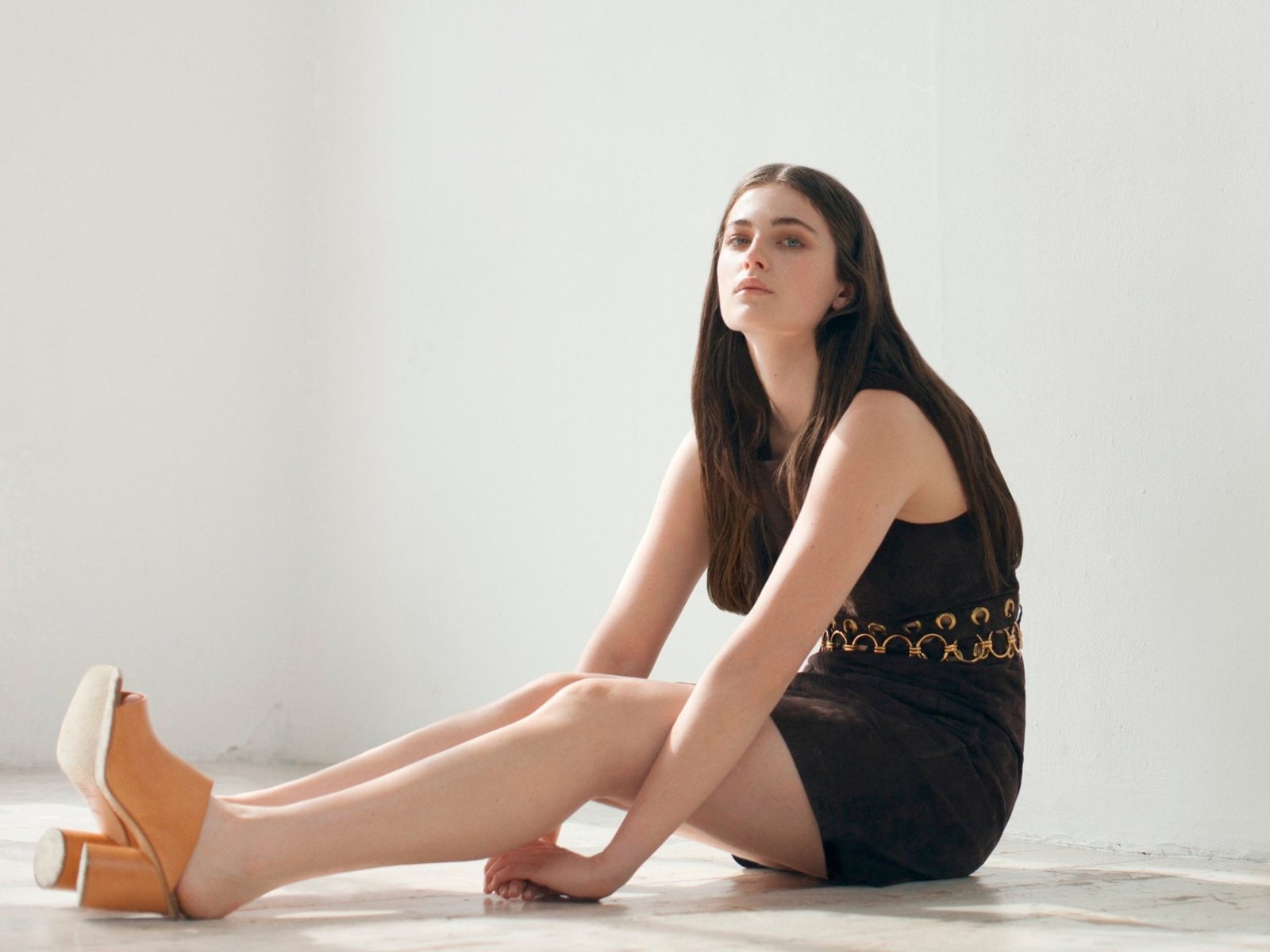 Actresses Millie Brady British Brunette