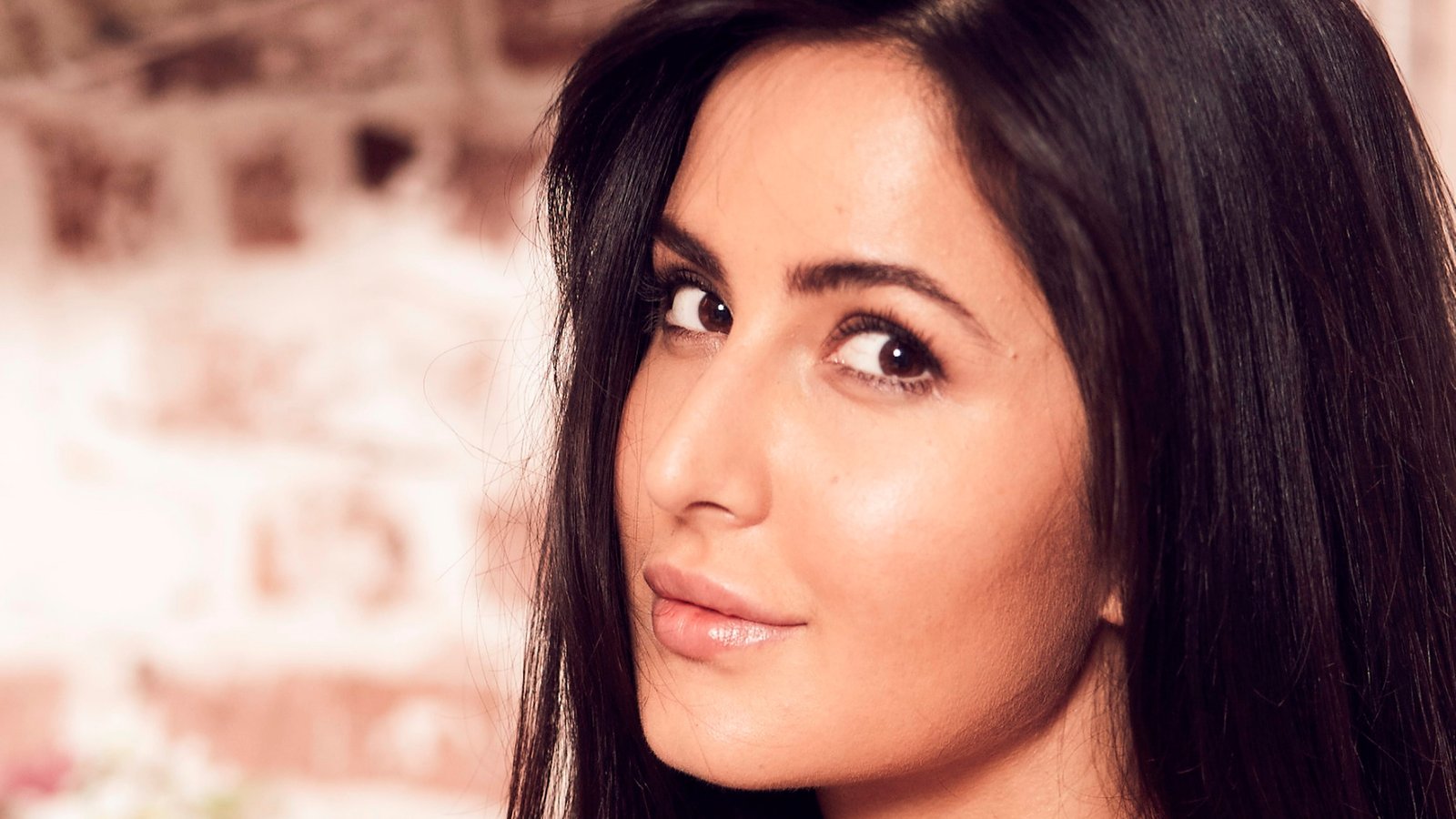 Actresses Katrina Kaif 2k 4k