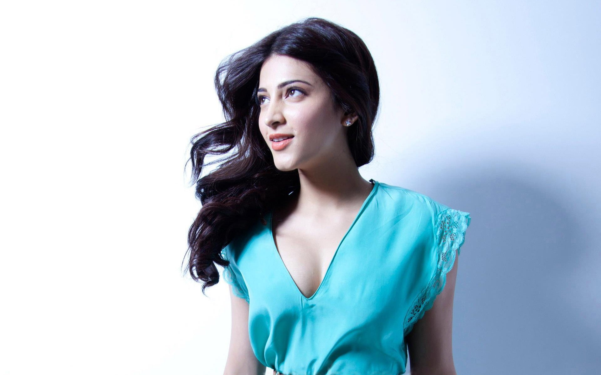 Actresses Shruti Haasan