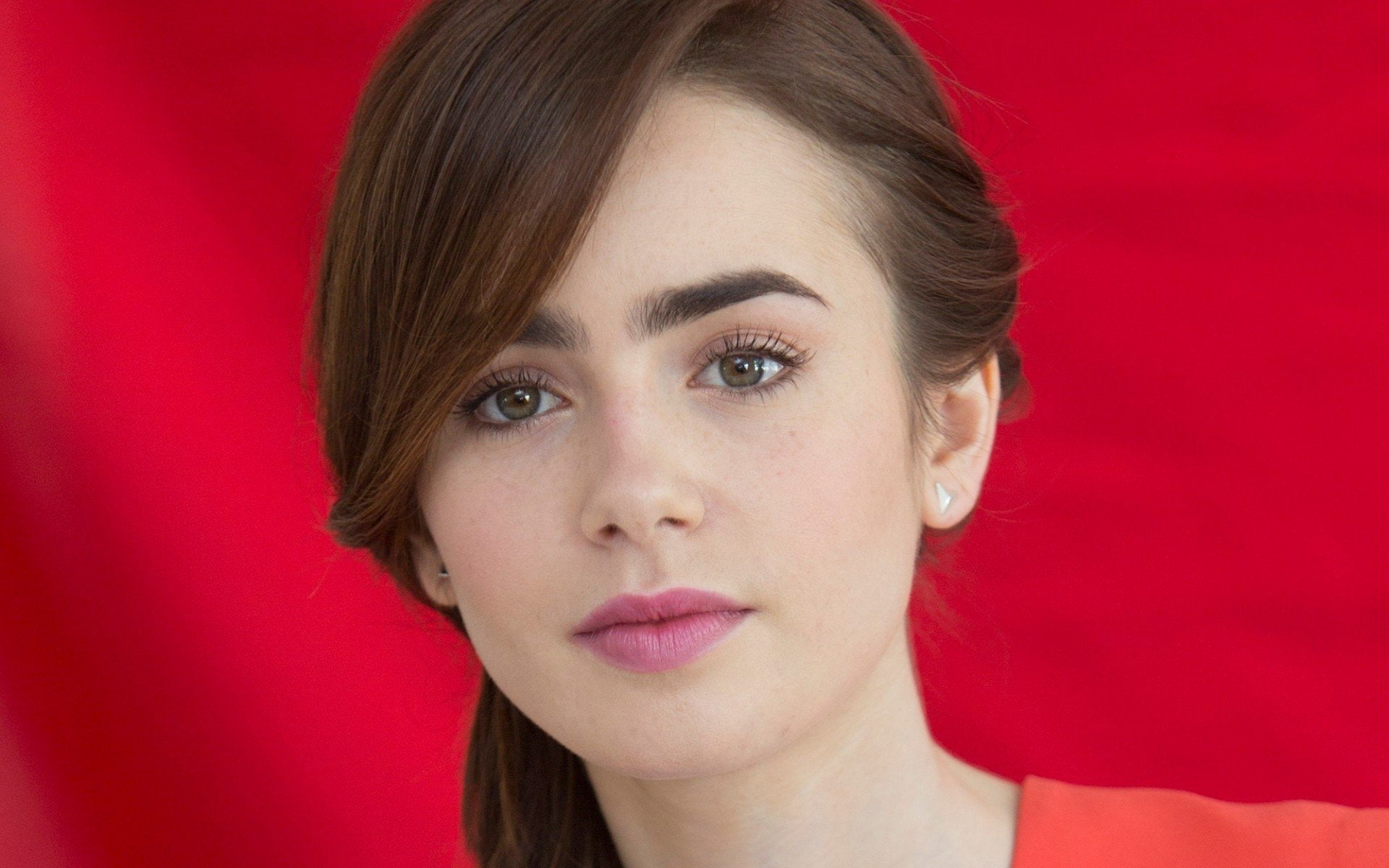 Actresses Lily Collins