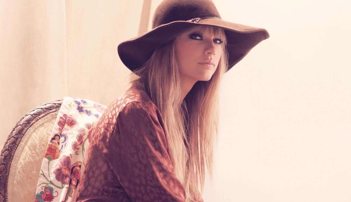Taylor Swift Hat celebrity celebrities girls actress female singers