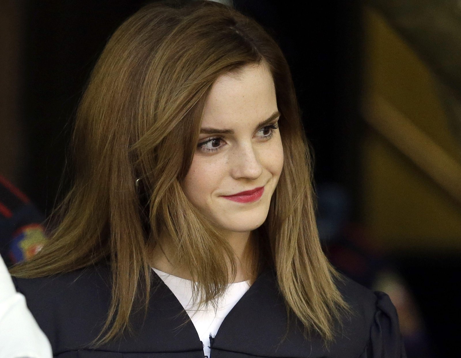 woman's face emma watson actress smile make up women people 2k