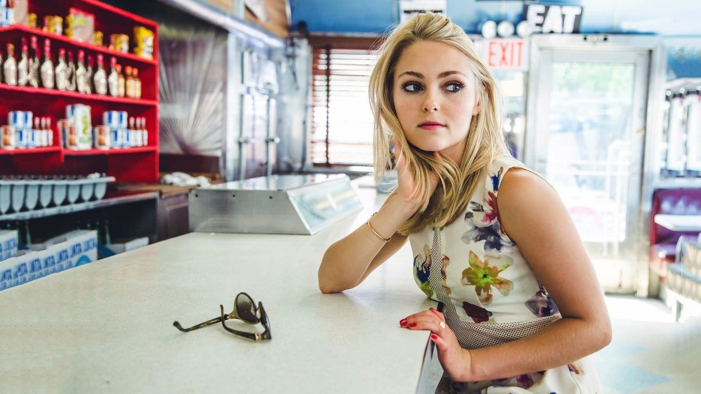 AnnaSophia Robb women blonde red nails sunglasses actress