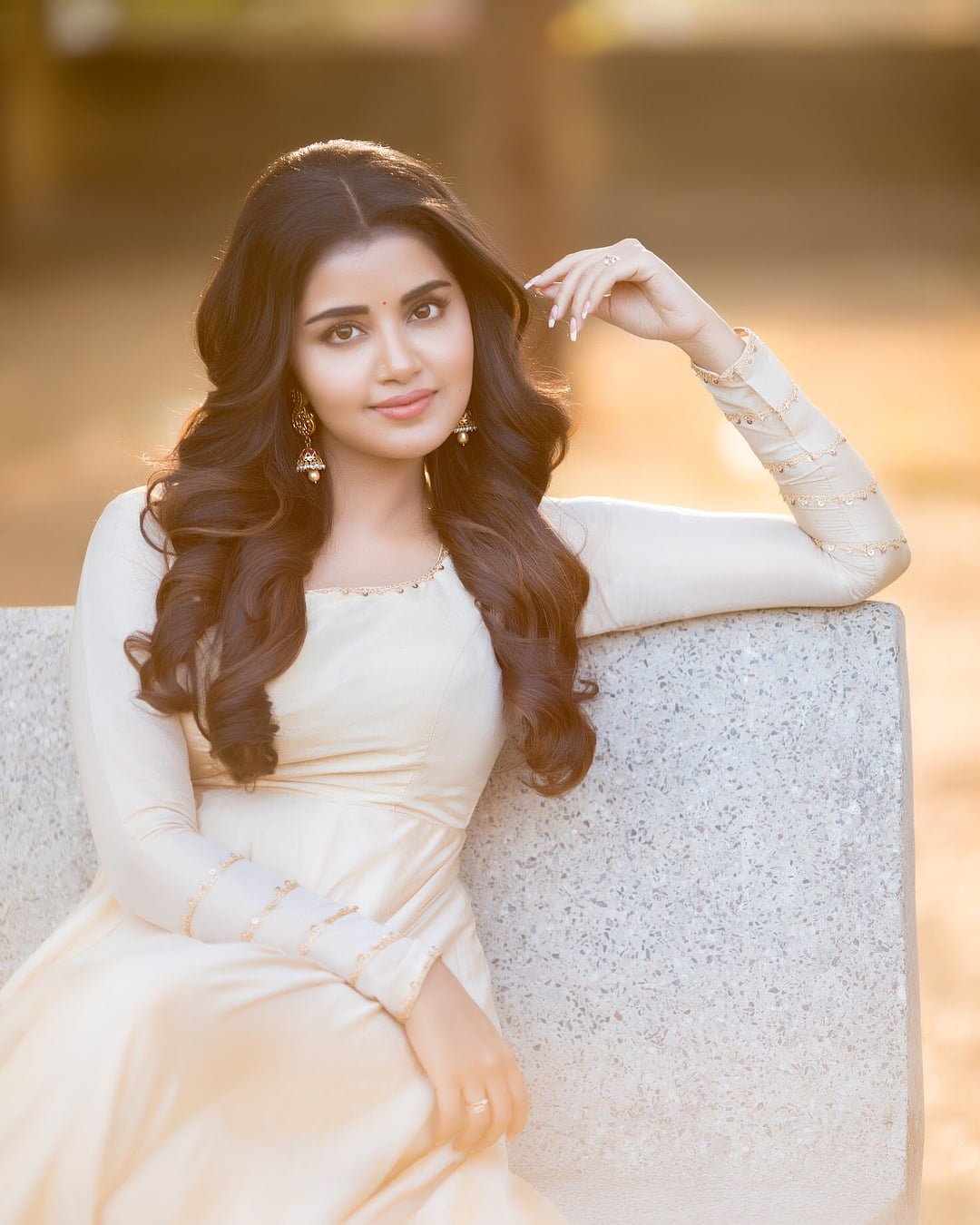 Anupama celebrity model actress Indian actors
