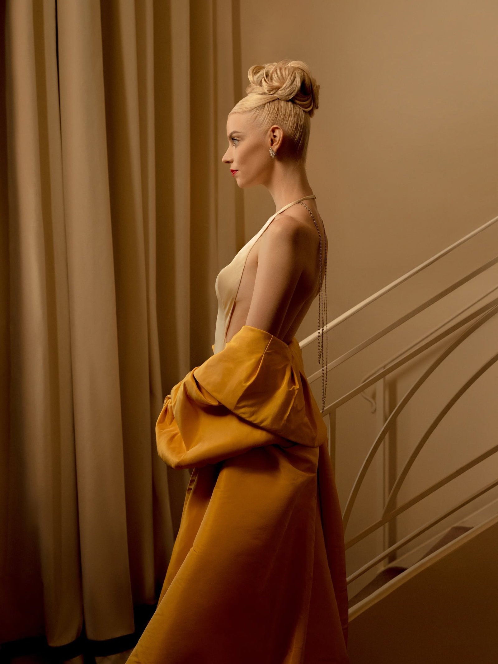 Anya Taylor Joy women actress blonde yellow dress indoors 6