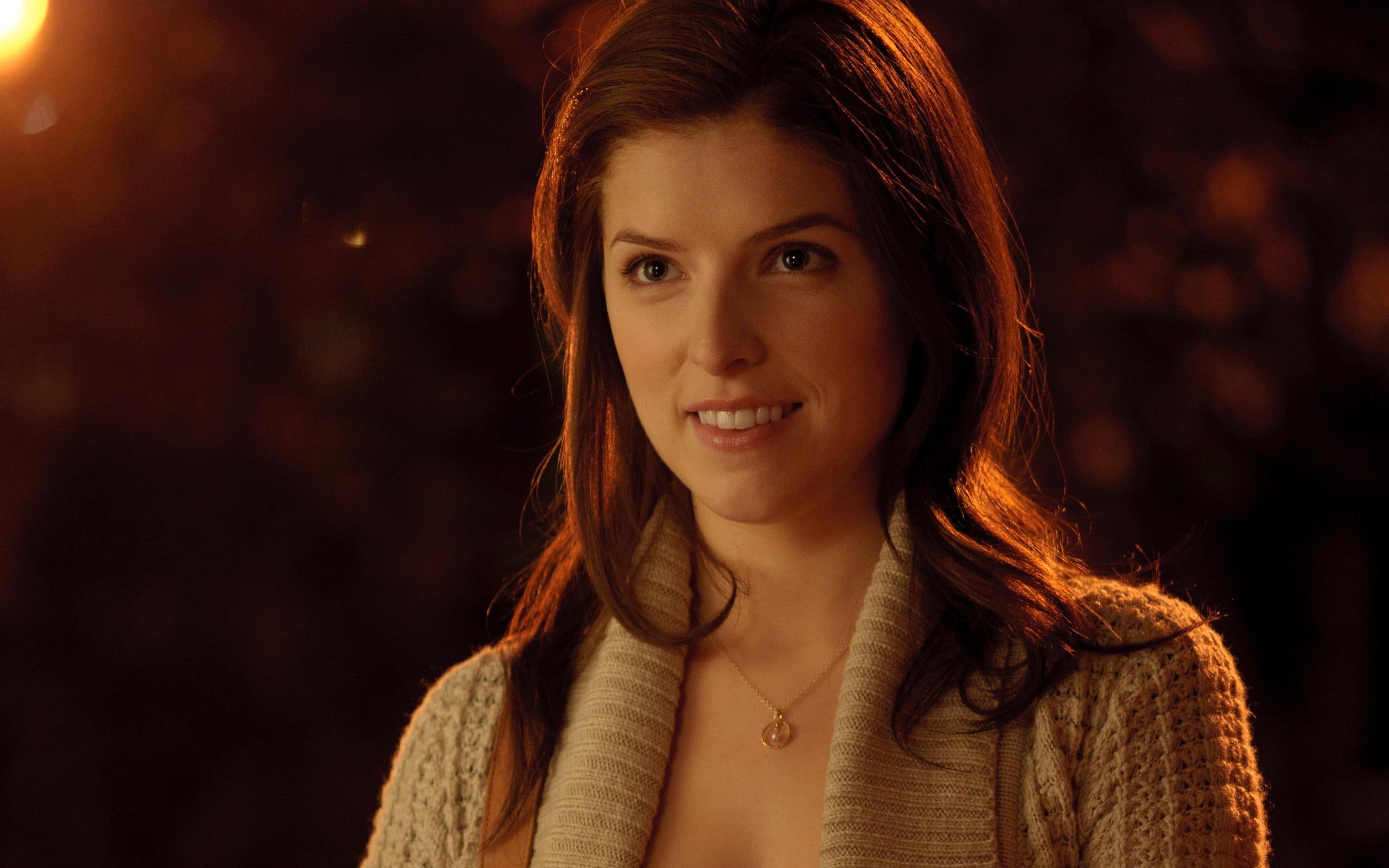 Anna Kendrick actress celebrity women auburn hair white sweater 2k