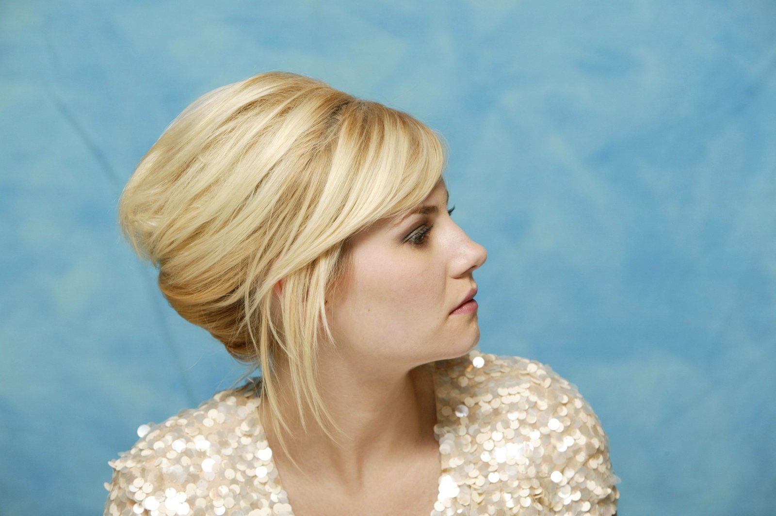 Elisha Cuthbert women actress blonde face profile blond hair 2k 4k