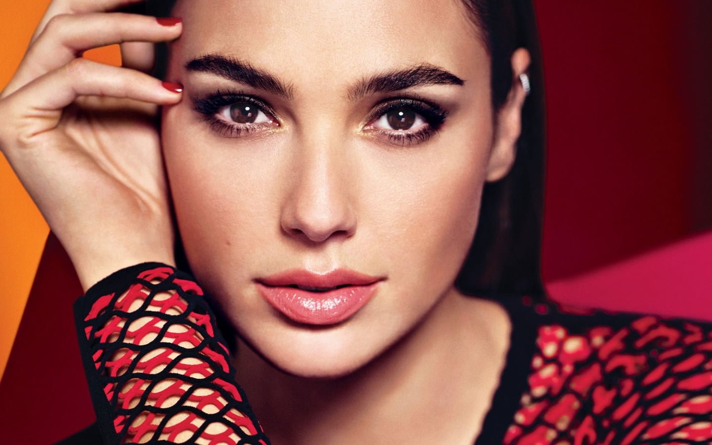 Gal Gadot Glamour USA Hollywood Celebrities