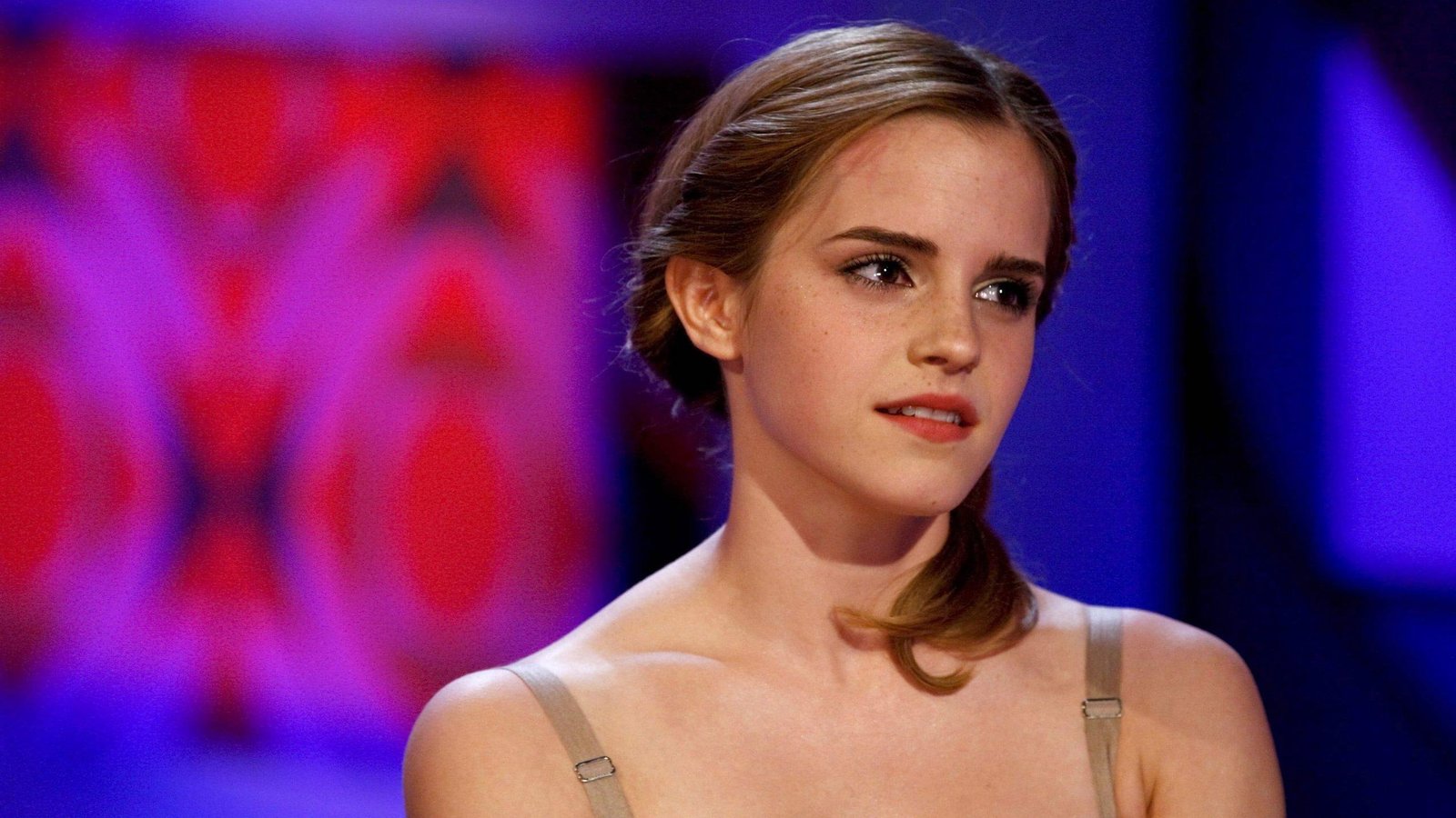 Emma Watson women celebrity actress people portrait headshot 2k