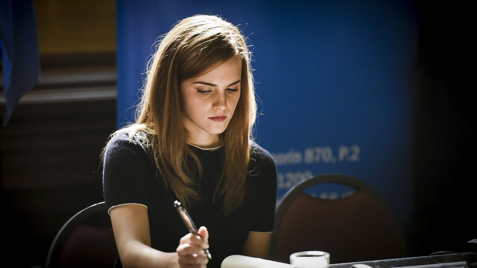 Emma Watson women celebrity studying actress brunette black clothing 2k