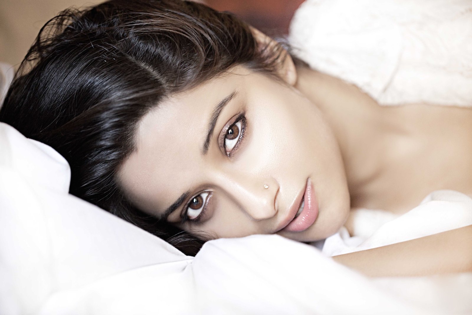 girl beauty eyes beautiful model pretty lips face brunette 2k 4k 5k
