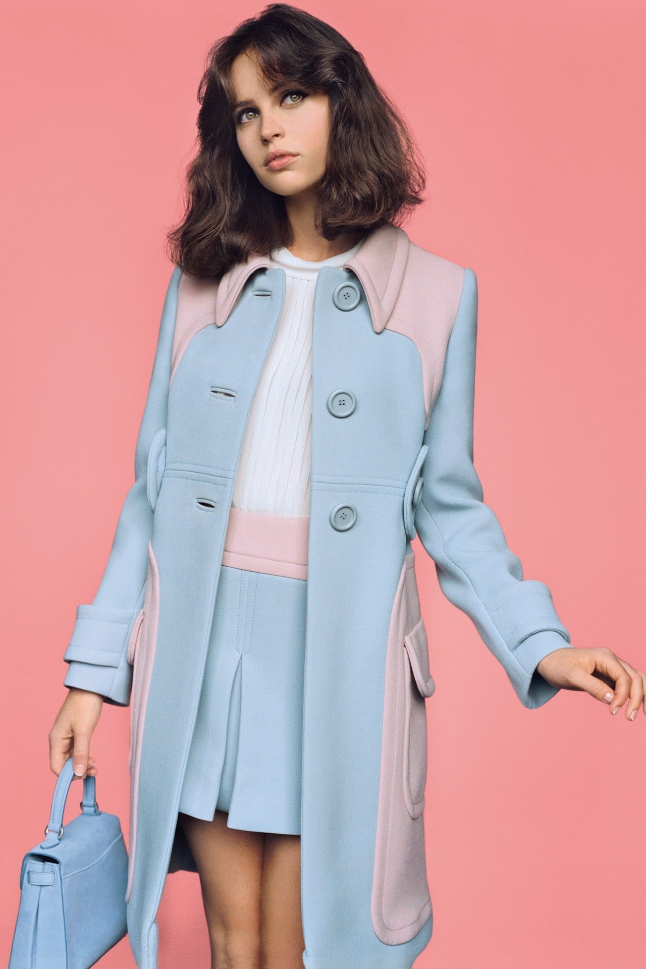 Felicity Jones actress brunette green eyes pink lipstick 44
