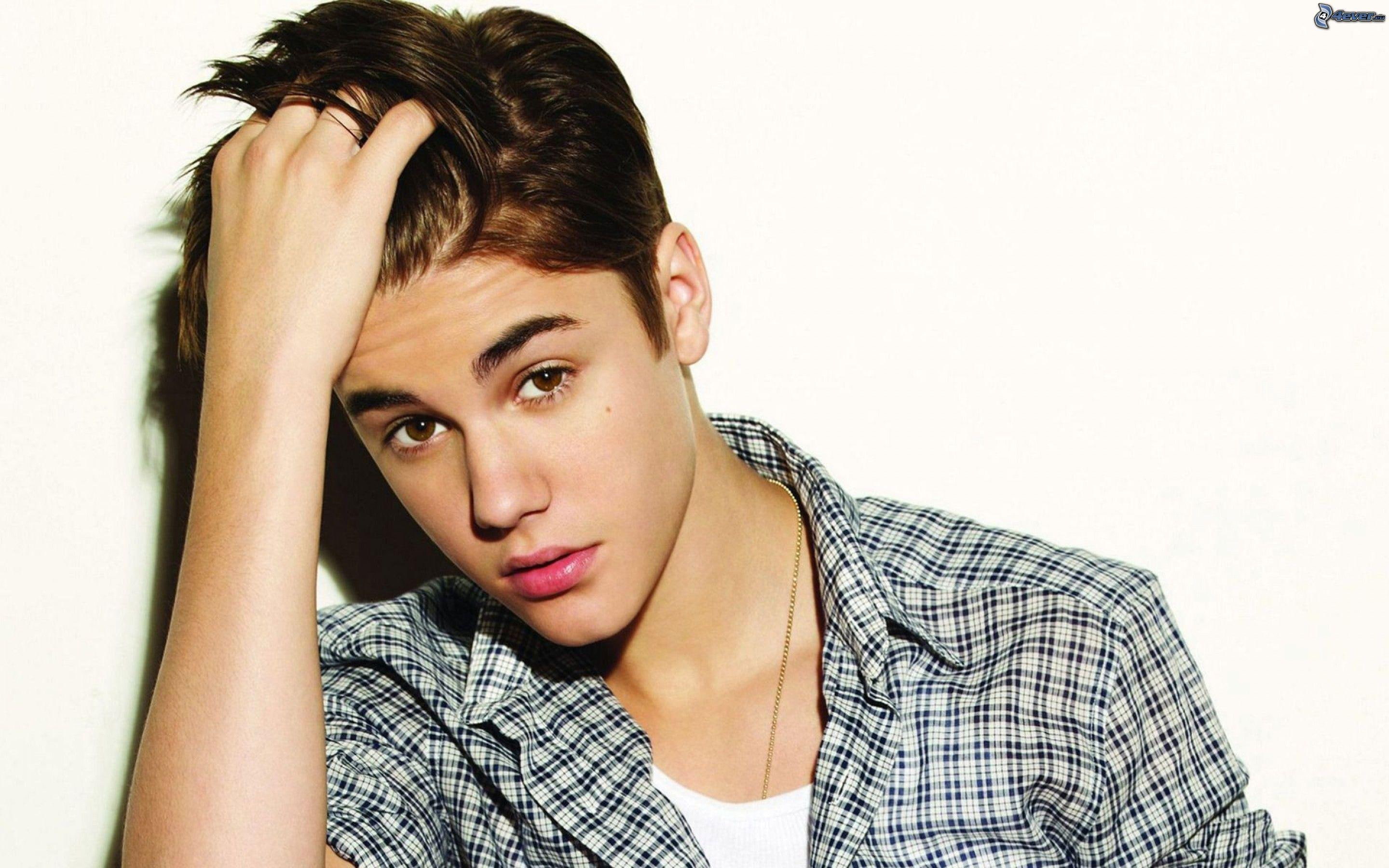 Justin Bieber Desktop celebrity celebrities actress single 2k