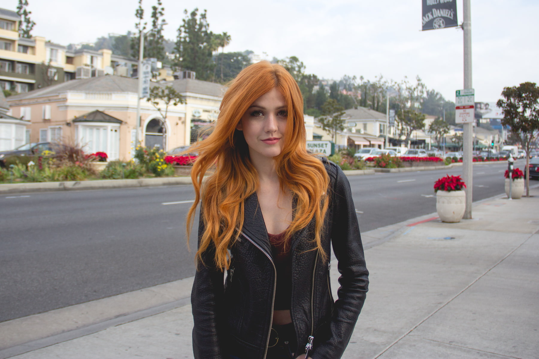 Katherine Mcnamara women actress redhead looking at viewer