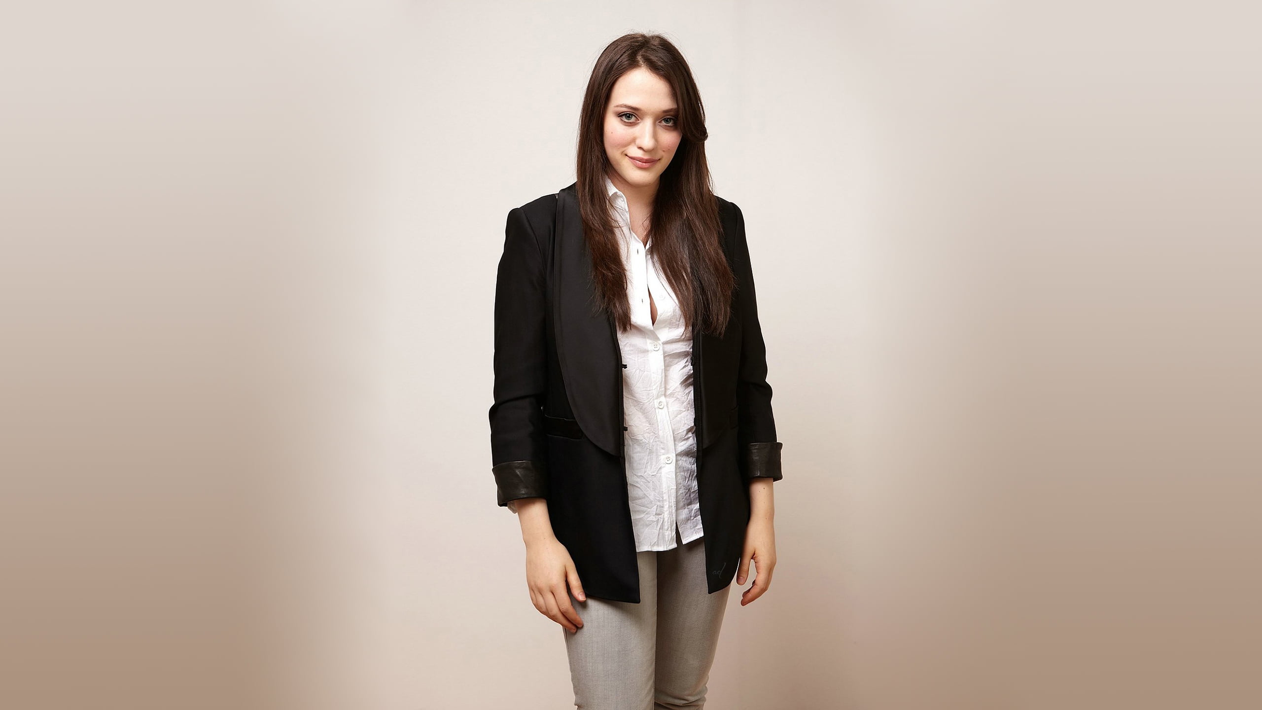 Kat Dennings actress brunette simple background 2k