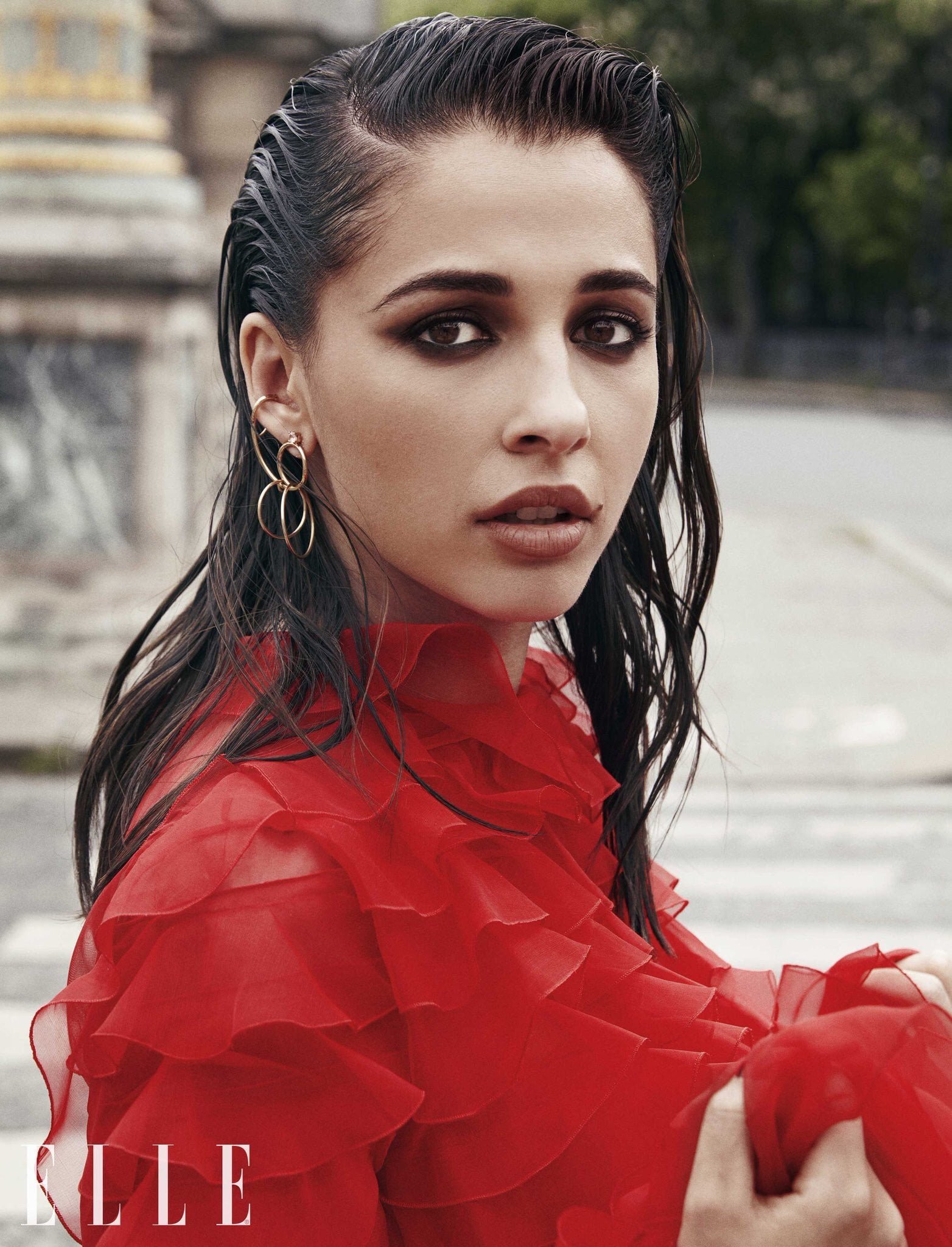 Naomi Scott women brunette actress looking at viewer makeup