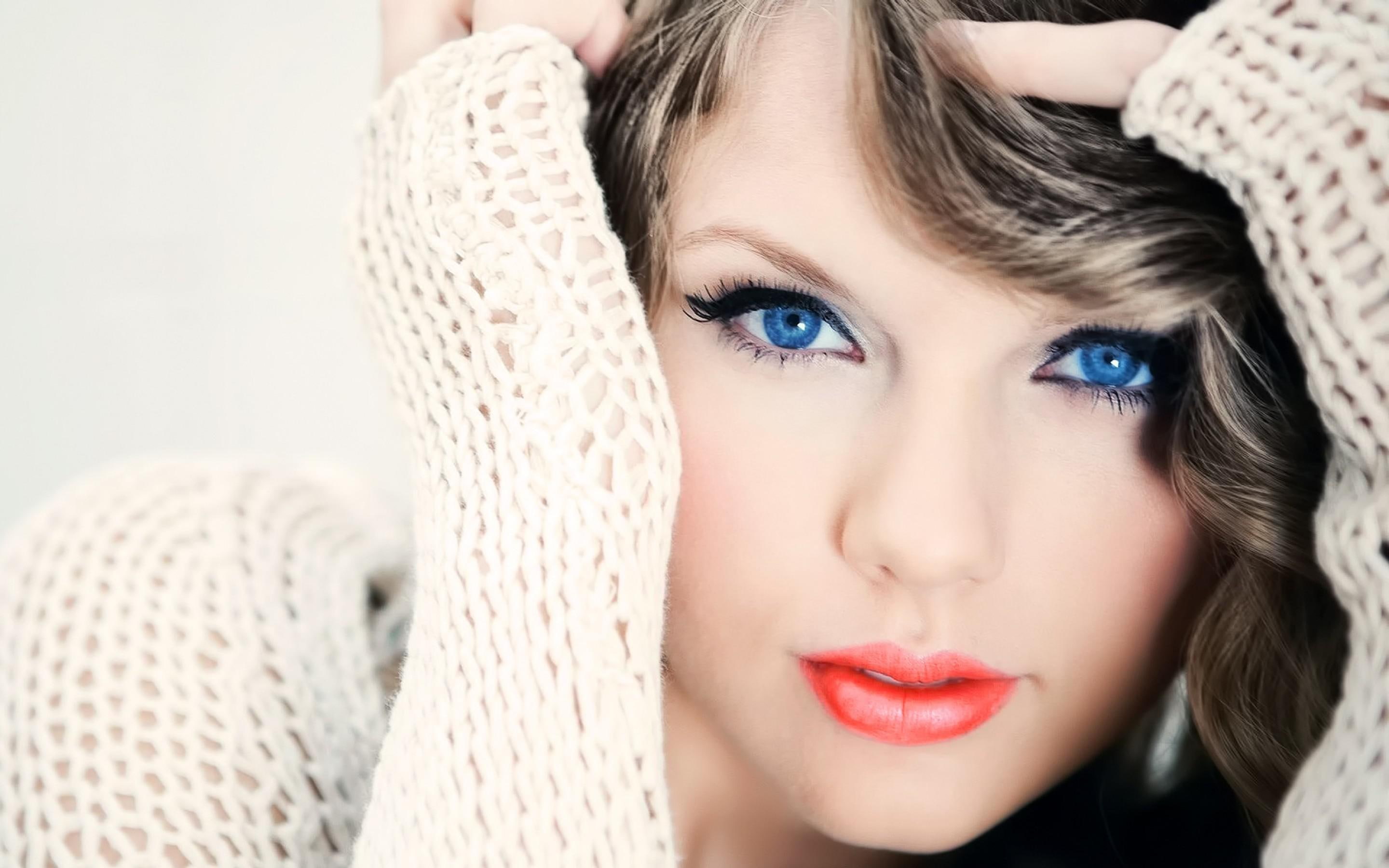 Perfect Girls Taylor Swift celebrity celebrities actress 2k