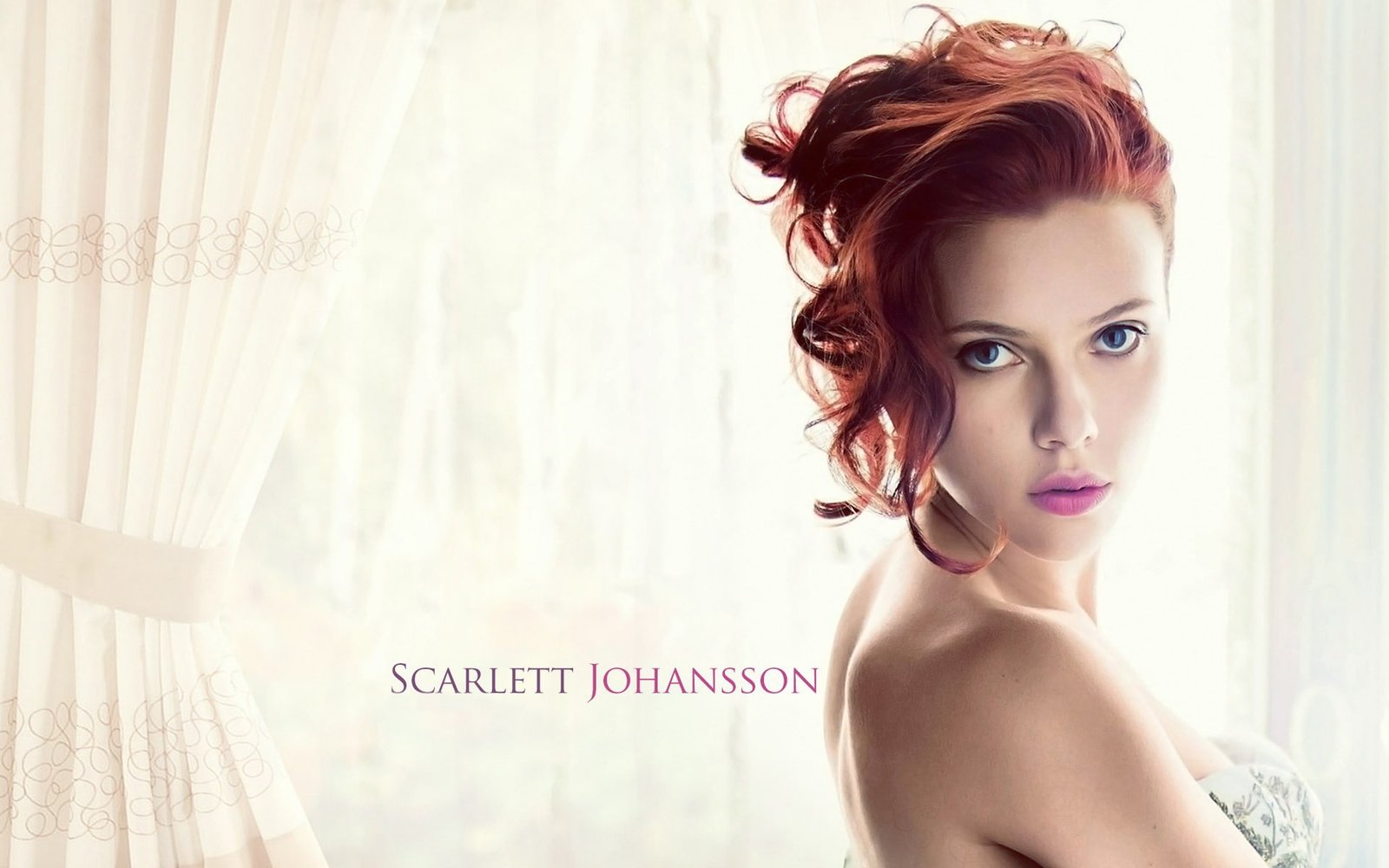 Scarlett Johansson women actress redhead pink lipstick