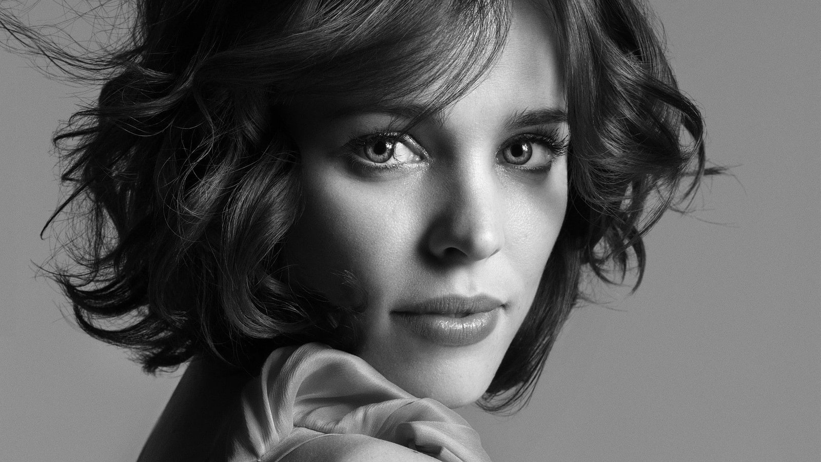 Rachel McAdams women monochrome face actress looking back