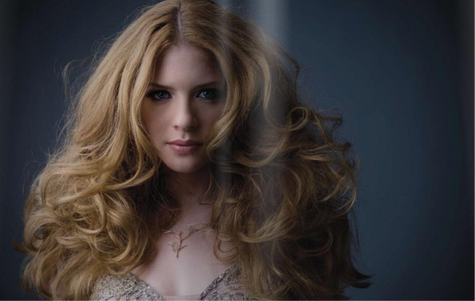 Rachelle Lefevre women blonde actress curly hair blue eyes