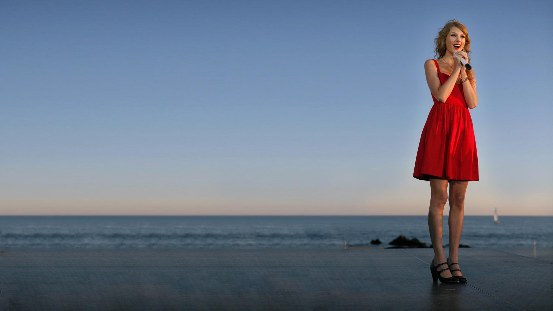 Taylor Swift Beautiful Red Dress taylor swift celebrity celebrities