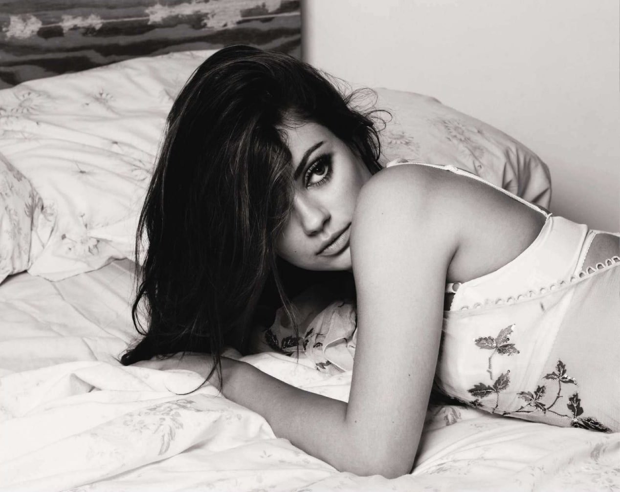 women mila kunis actress People Actresses HD Art