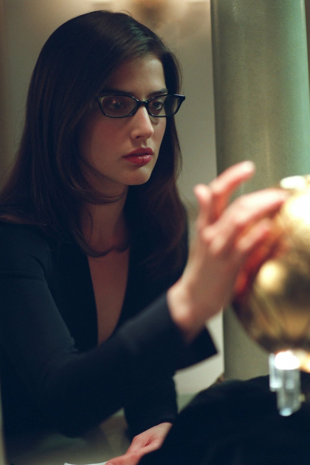 women with glasses brunette Cobie Smulders actress portrait display