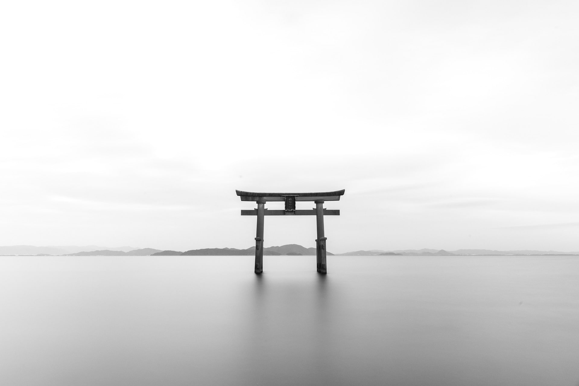torii gates lake monochrome photography Japan long exposure 2k