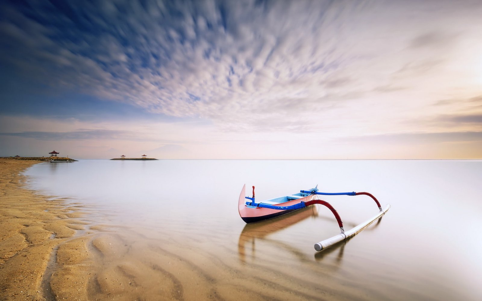 Bali Indonesia Sanur Karang Beach 2k