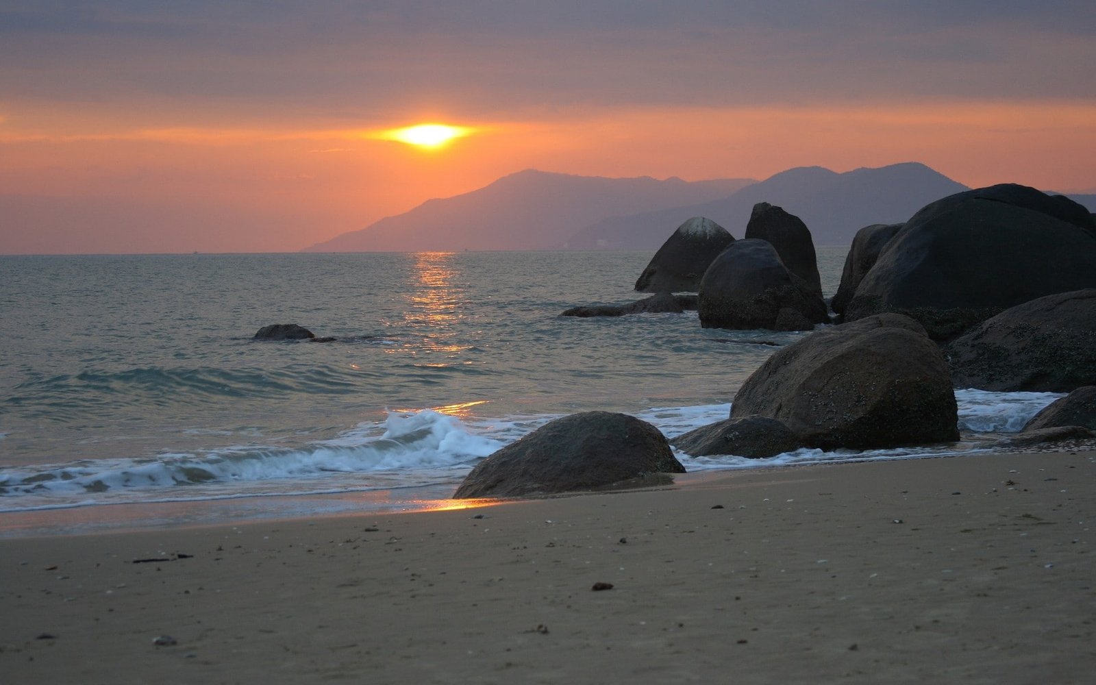 beach sunlight sea water sunset sky scenics nature 2k