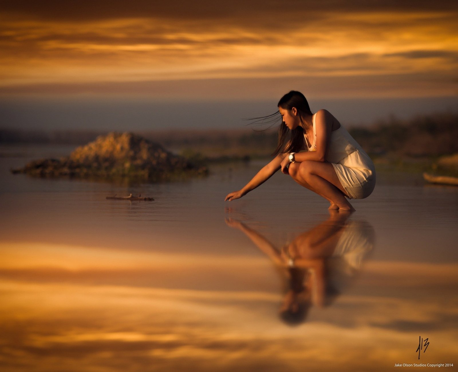 beach water women sunset Asian 2k