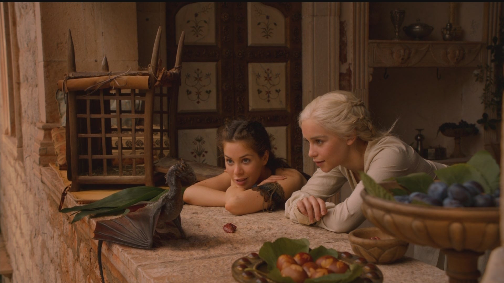 Game of Thrones movie still screenshot Daenerys Targaryen Emilia Clarke 2k