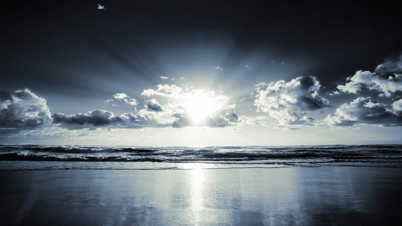 sun with gray clouds landscape nature beach sunlight sea 2k