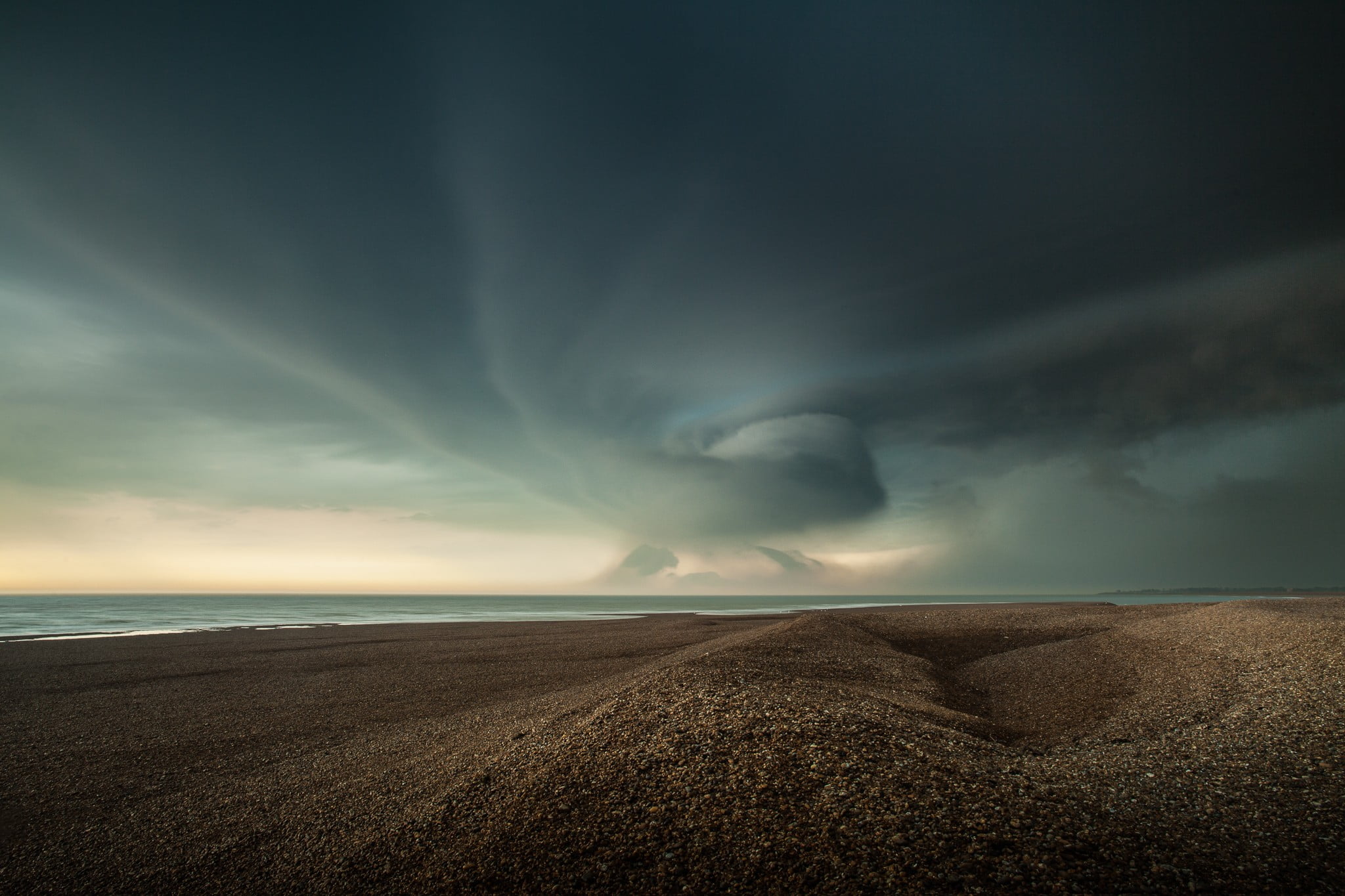 brown sand photography landscape nature beach storm sea 2k