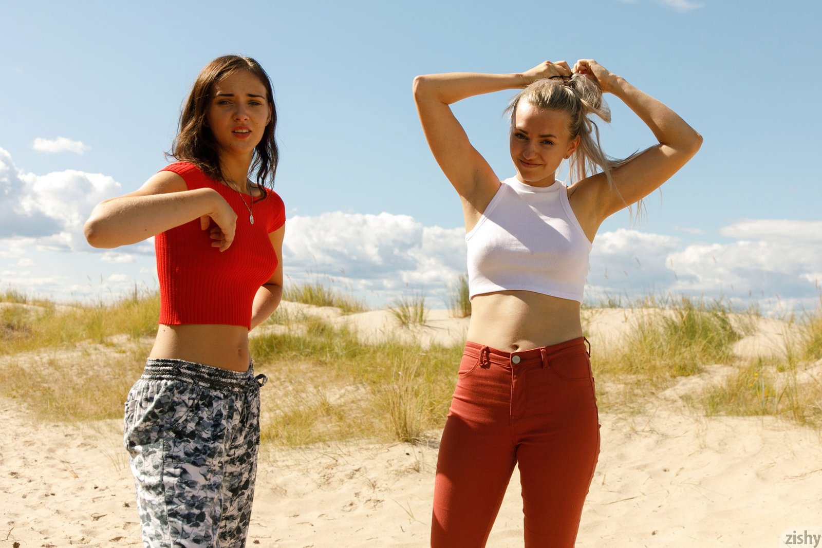 zishy Lauma Gela Oxana chic beach 2k