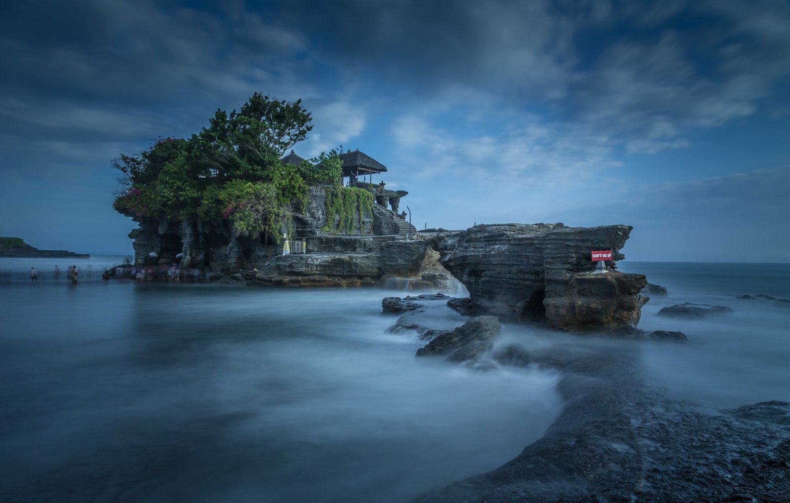 photography landscape nature long exposure trees temple 2k